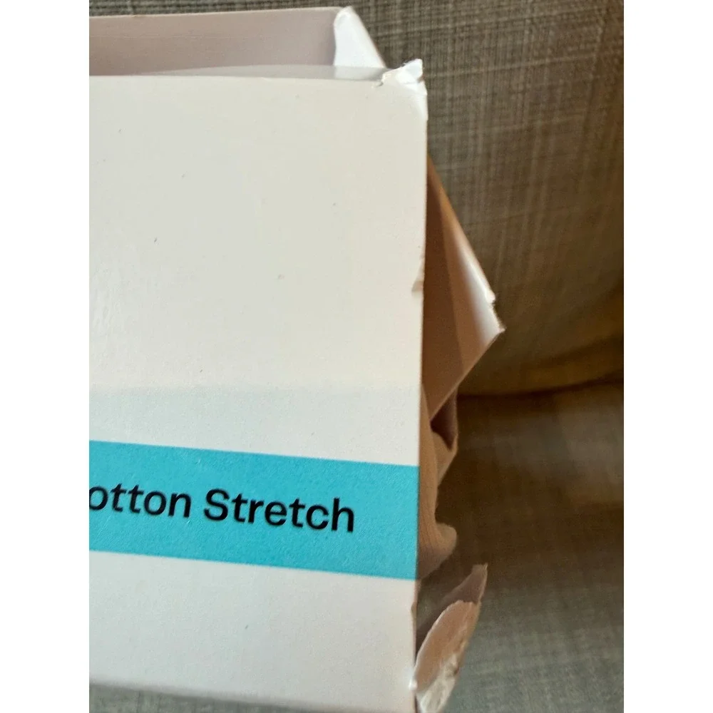 Nordstrom Rack Mens V-Neck T-Shirt 3 Pack White Cotton Stretch Trim Fit Large